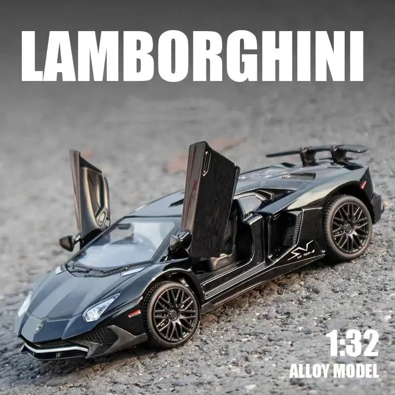 1:32 Lamborghini SV LP750-4 Diecast Model